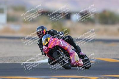 media/Sep-24-2022-CVMA (Sat) [[a45f954247]]/Race 10 Amateur Supersport Middleweight/